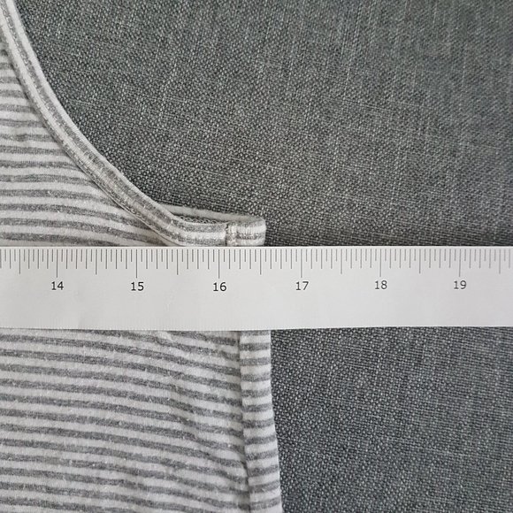 SOLD Abercrombie and Fitch V-Neck Racerback Stripe Tank Top - Picture 4 of 10